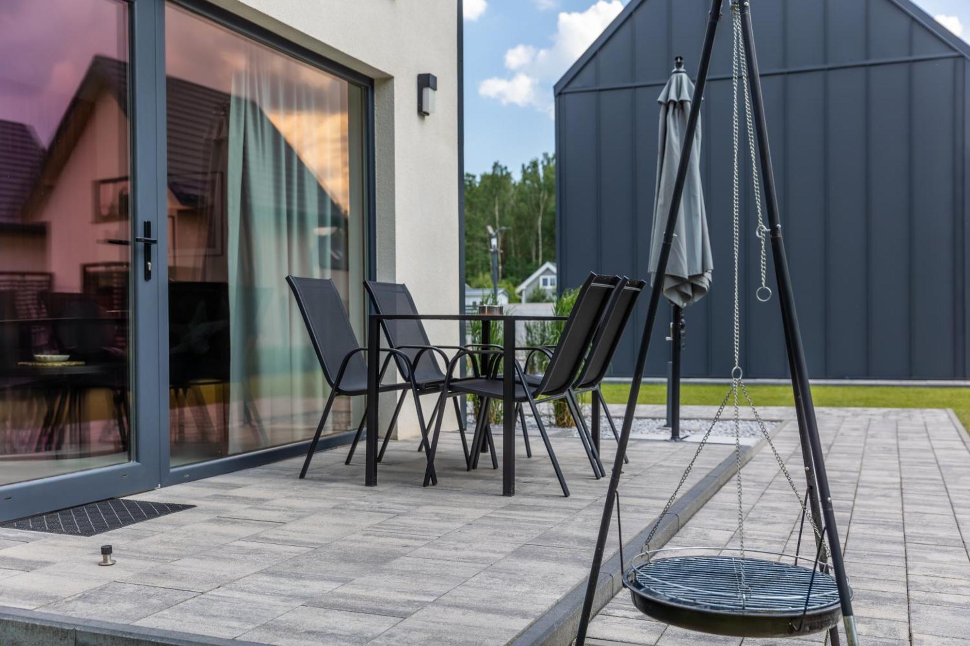 Zakatek Sasanki Villa Lubiatowo  Exteriör bild